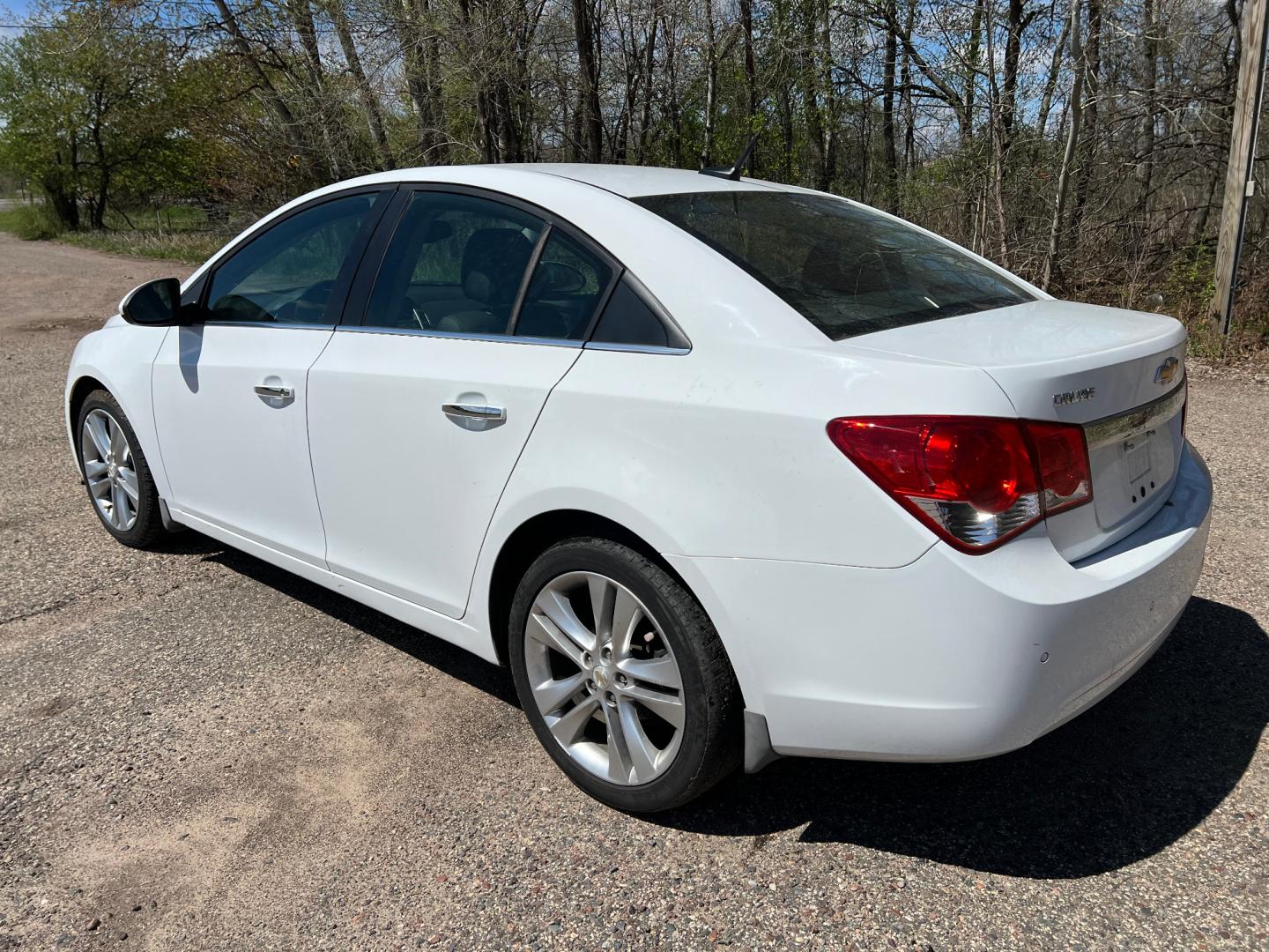 2011 Chevrolet Cruze 2LT (1G1PH5S99B7) with an 1.4L L4 DOHC 16V TURBO engine, 4-Speed Automatic transmission, located at 17255 hwy 65 NE, Ham Lake, MN, 55304, 0.000000, 0.000000 - Photo#2